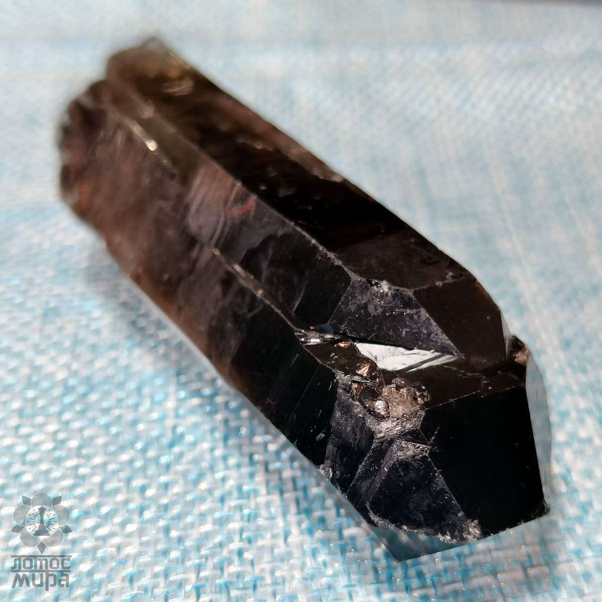 Раух Топаз кристал 65,3грамм 880 грн за 1шт.