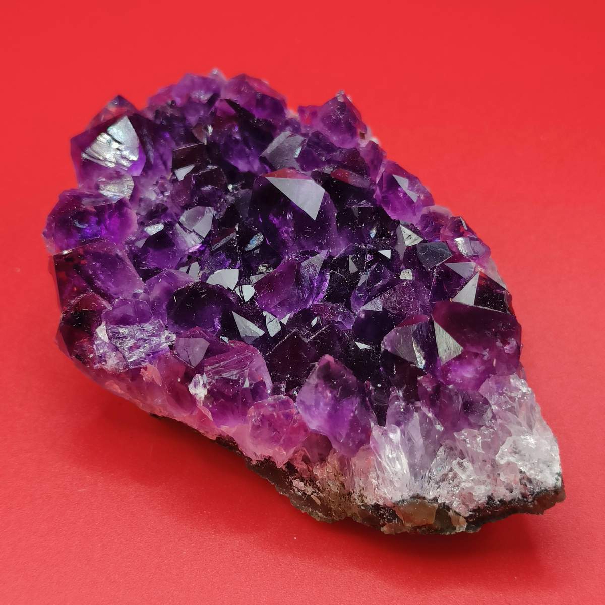 Аметист друза Уругвай темний 20 грн за 1г