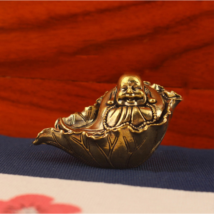 «Хотей у листі лотоса» бронза статуєтка 0400