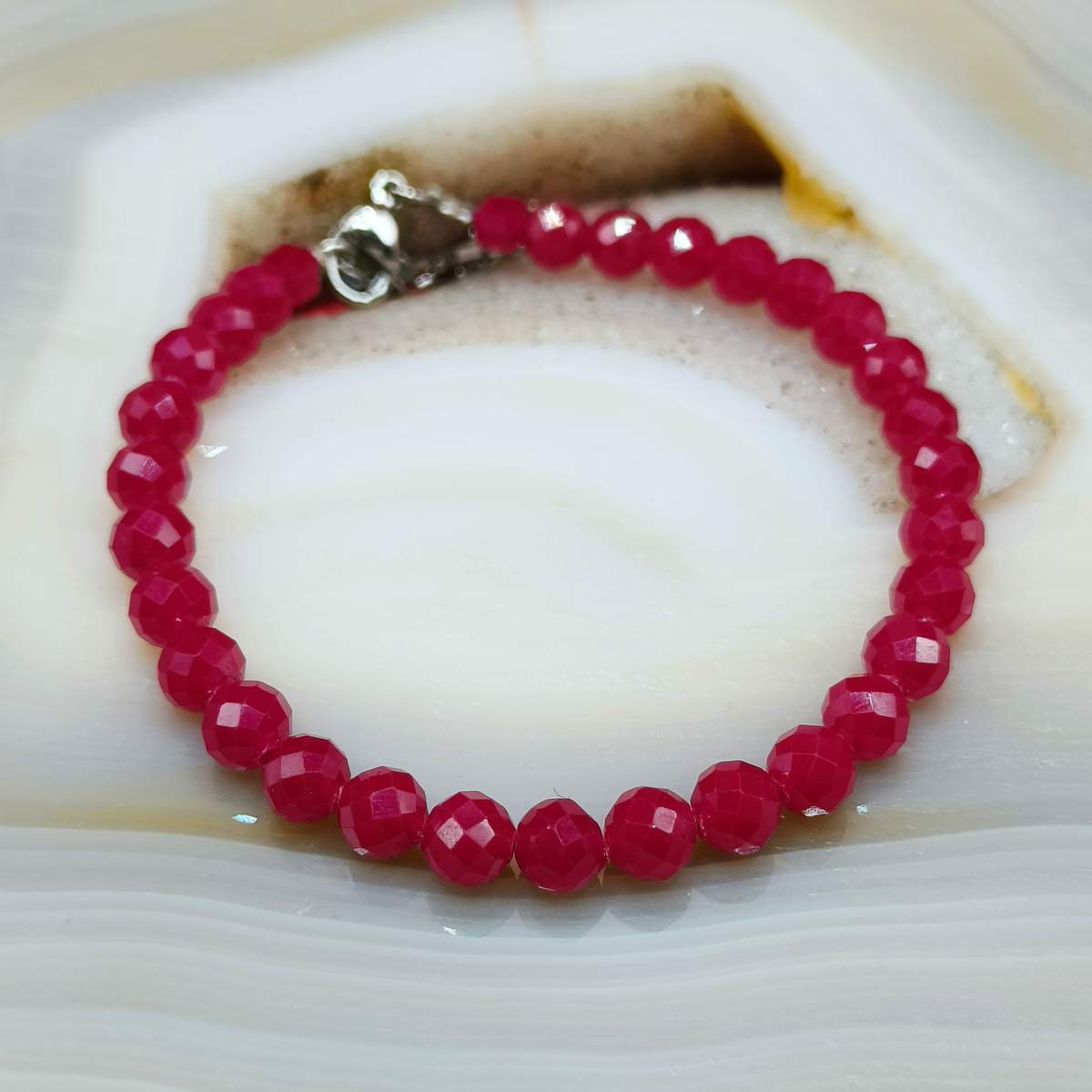 Браслет Рубін 5мм грань 01700
