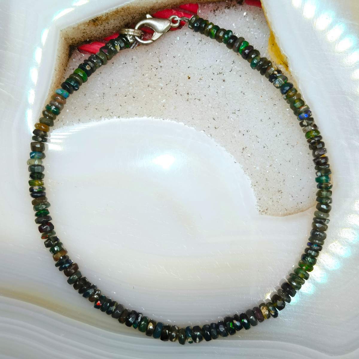 Браслет Опал Чорний огранка 2мм 02000