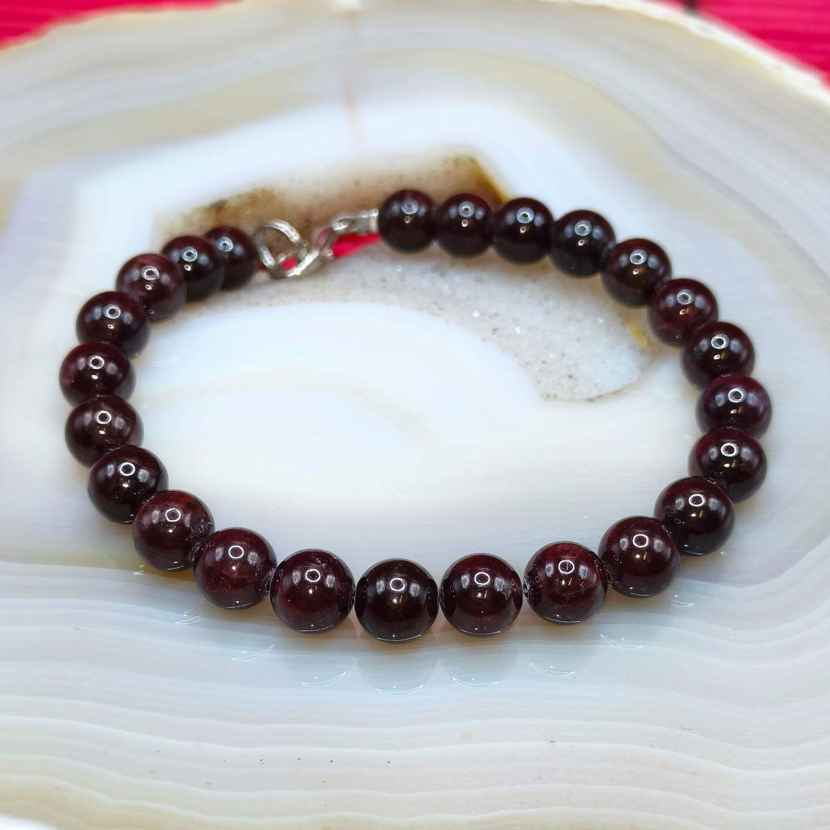 Браслет Гранат 8мм застібка 0650