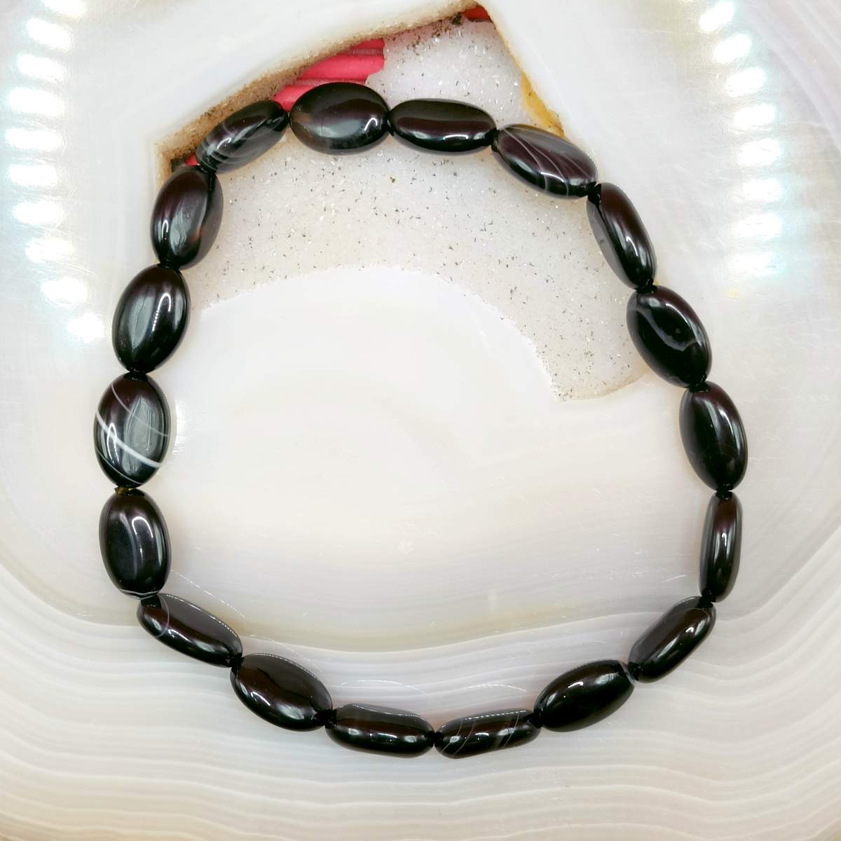 Браслет Агат чорний плоский 0300