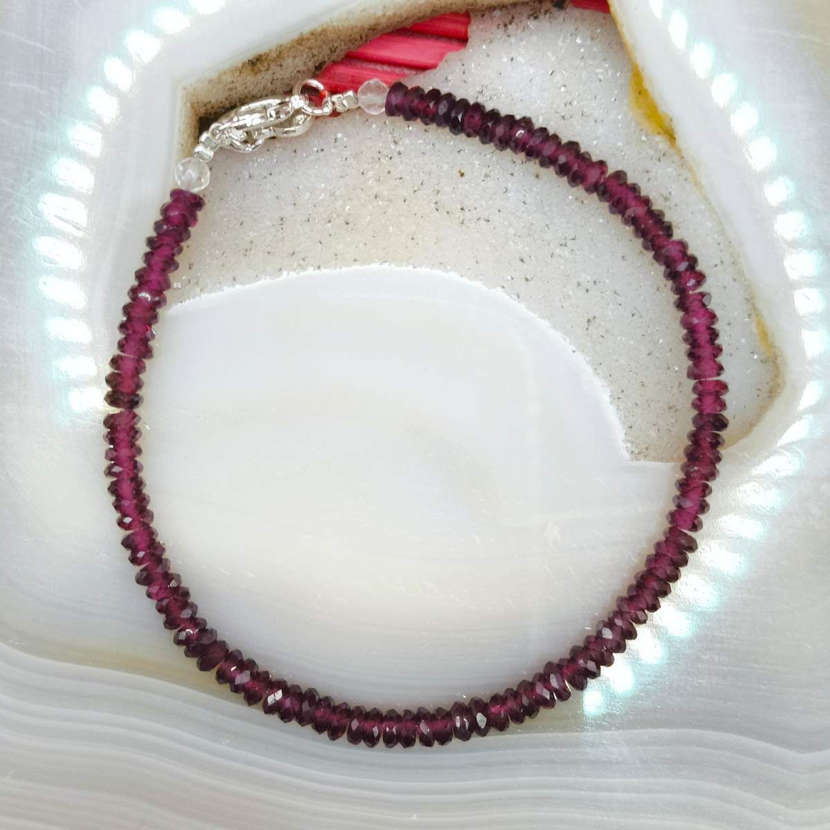 Браслет Гранат рондель 3,3мм 0900