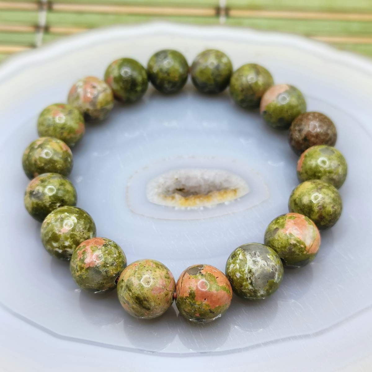 Браслет Унакіт 10мм 0500