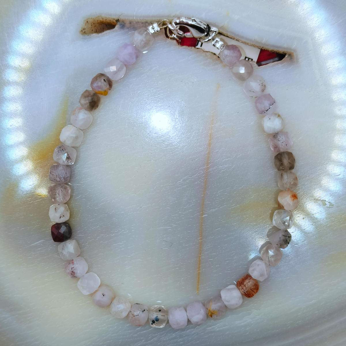 Браслет Аметист Лаванда куб 4мм 0850