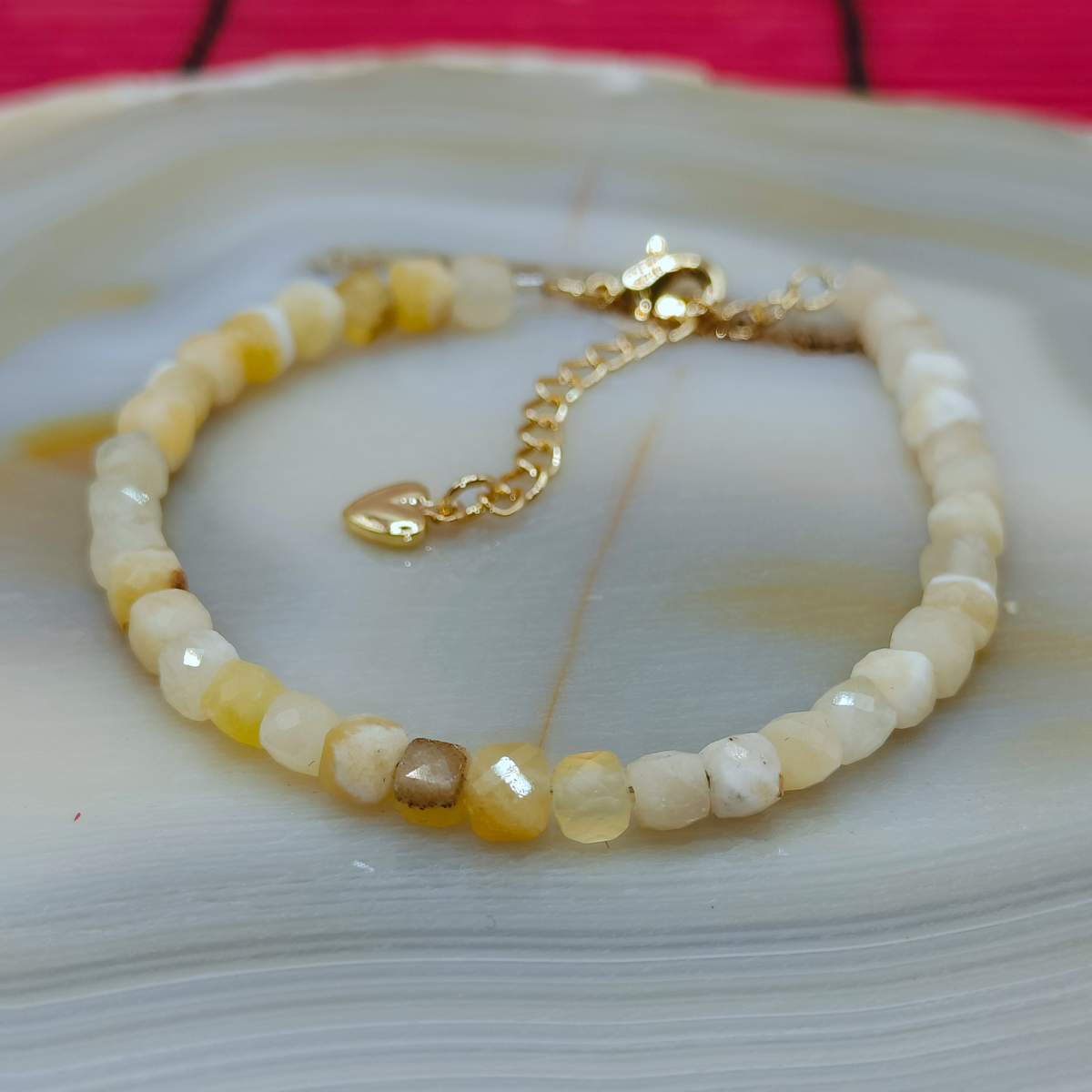 Браслет Цитрин куб 4мм 0850