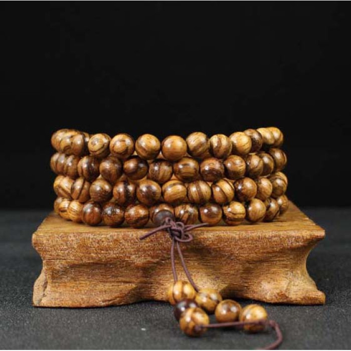 Чітки з дерева В’єтнамський Агар 108 нам. 8мм 267/0250