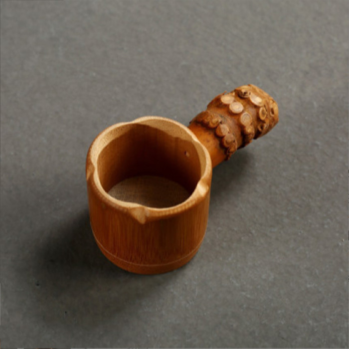 Ситечко для чаю з бамбукового кореня 0450