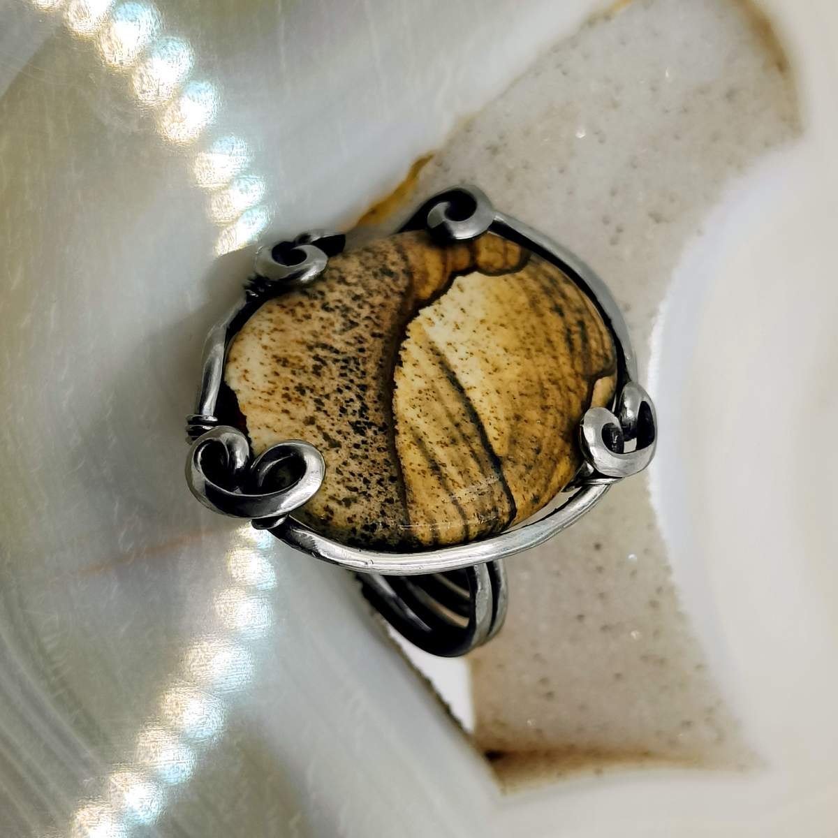 Перстень Яшма 0900