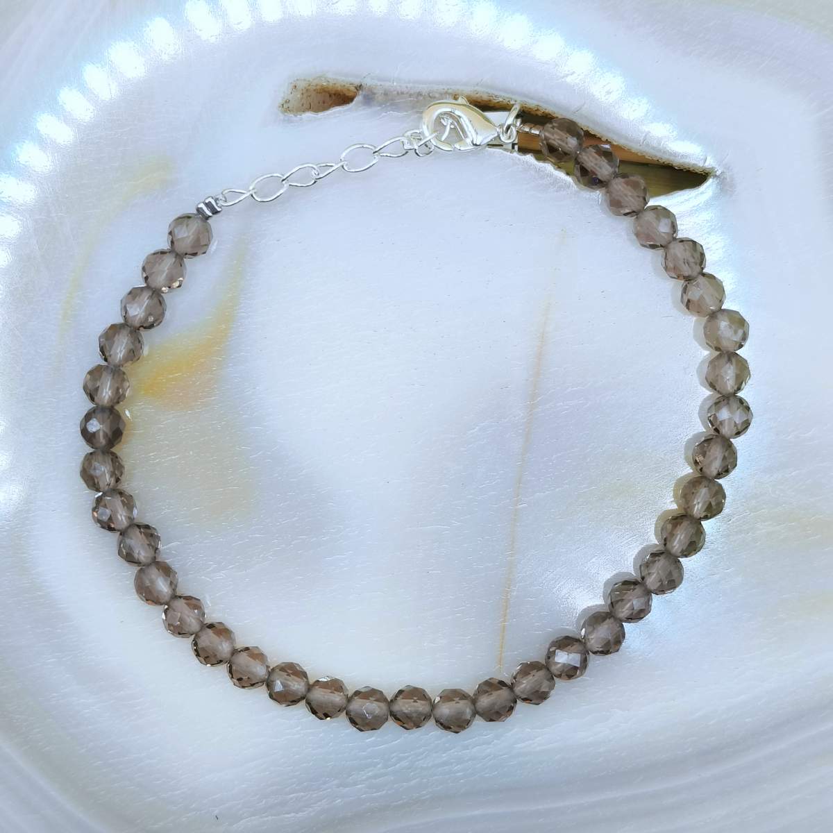 Браслет Раухтопаз огранка 4мм 0900