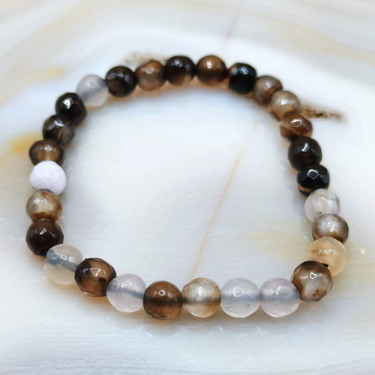 Браслет грань Агат кольоровий 6мм 0400