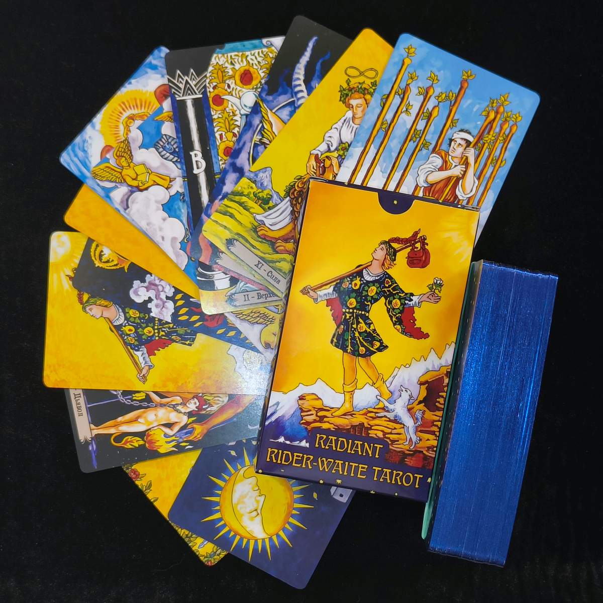 Radiant Rider-Waite Tarot/ Лак Кольоровий зріз/ Райдужне Райдер-Вейта/ Україна/