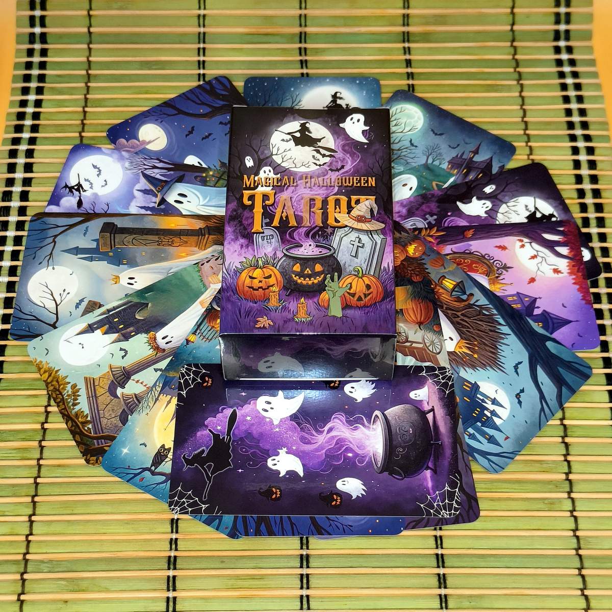 Magical Halloween Tarot / Чарівного Хелловіна/ Ламіновані /Україна/